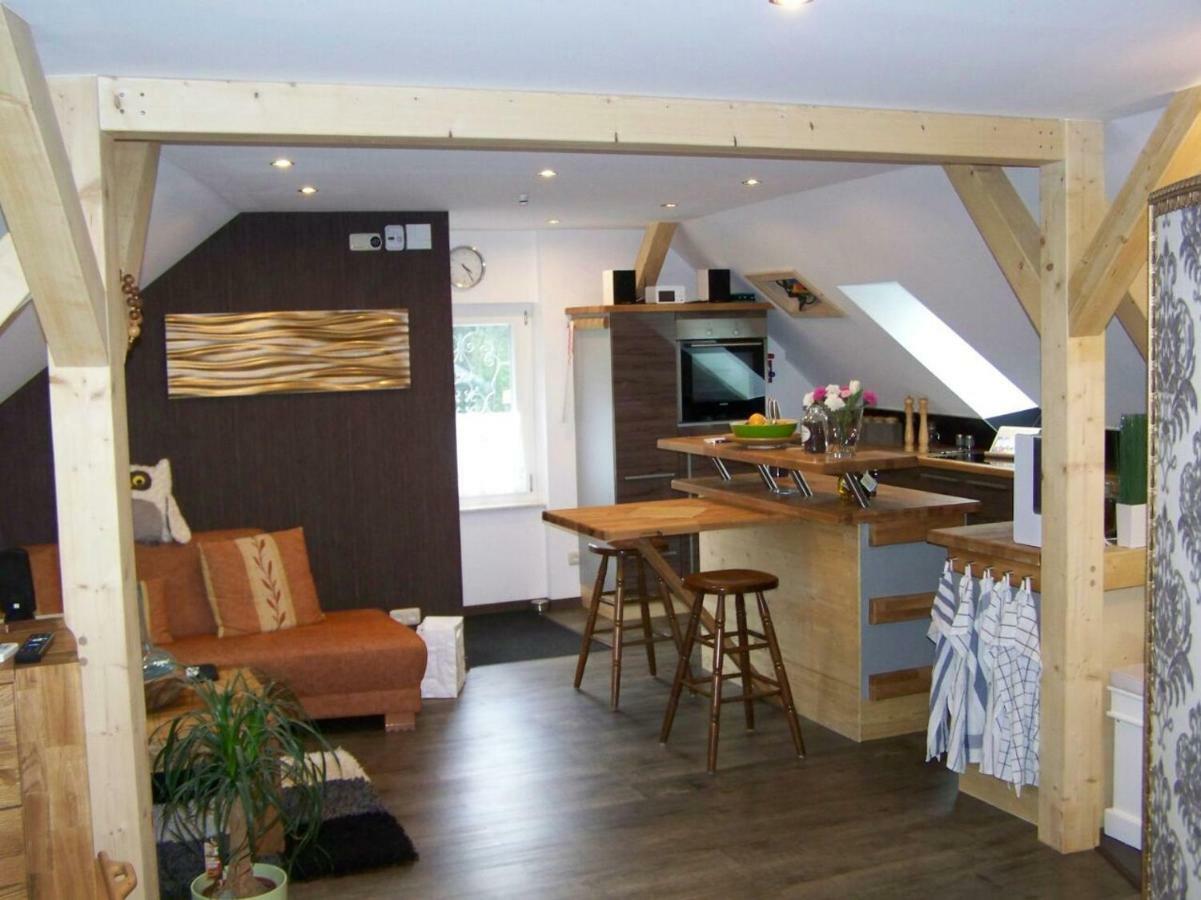 Loft-Ferienwohnung Zur "Kfz-Schenke" Apolda Zewnętrze zdjęcie