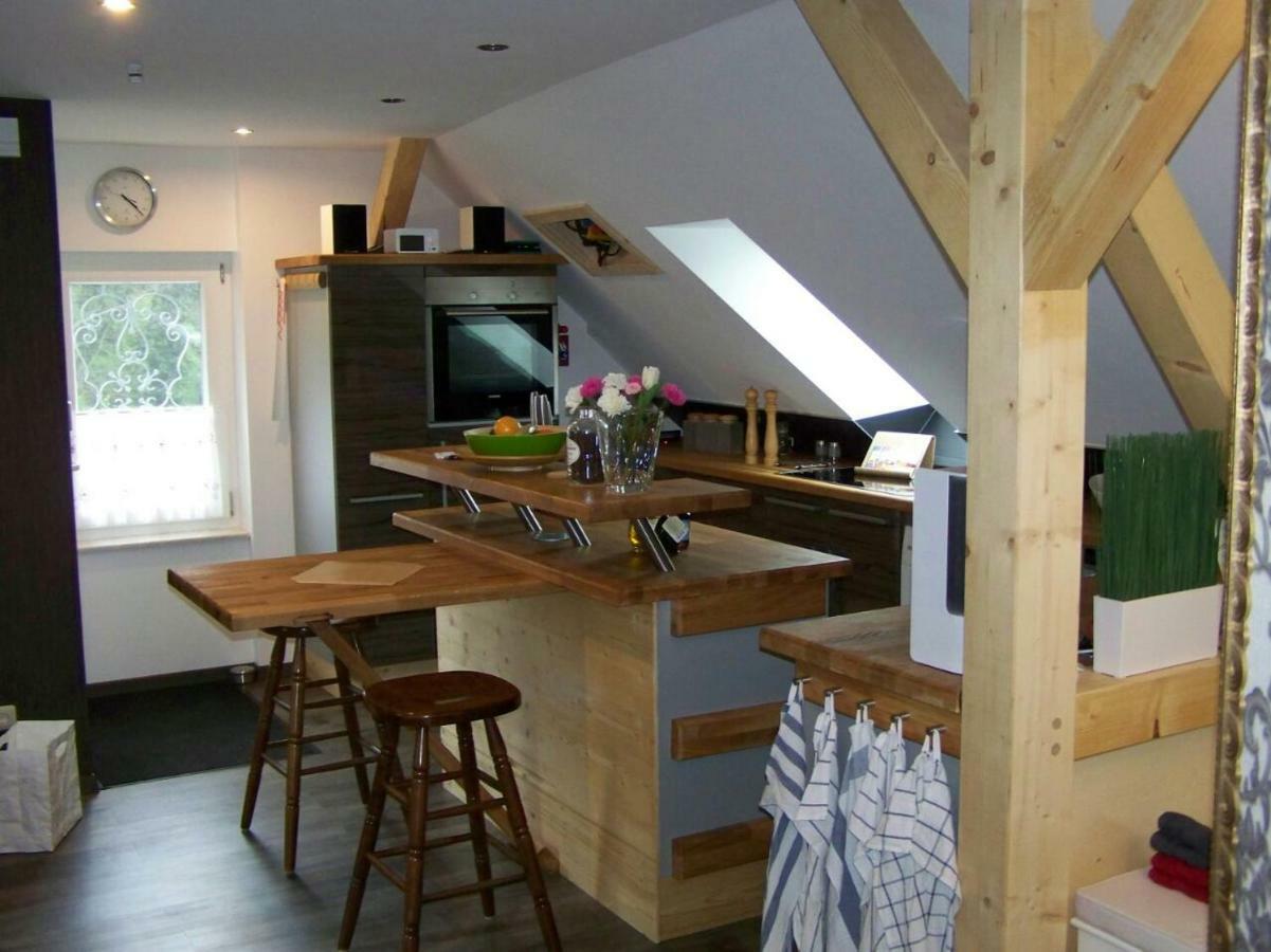 Loft-Ferienwohnung Zur "Kfz-Schenke" Apolda Zewnętrze zdjęcie